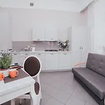 Loft Studio In Krakow Old Town - Ac, Netflix, Prime Apartment *