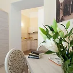 Loft Studio In Krakow Old Town - Ac, Netflix, Prime Apartment Krakow
