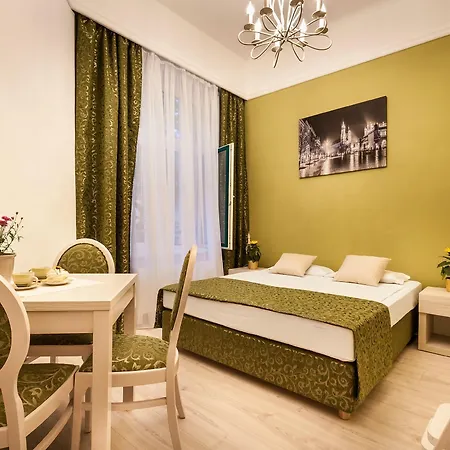 Lägenhet Loft Studio In Krakow Old Town - Ac, Netflix, Prime